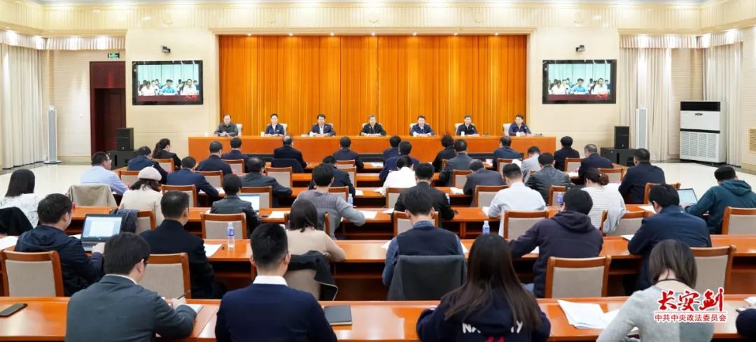 公安部通缉5名a级通缉令人员,公安部a级通缉令悬赏通告