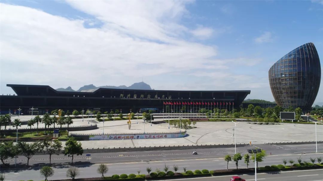 「柳州，父辈的旗帜」一句家训，鞭策三代二安人