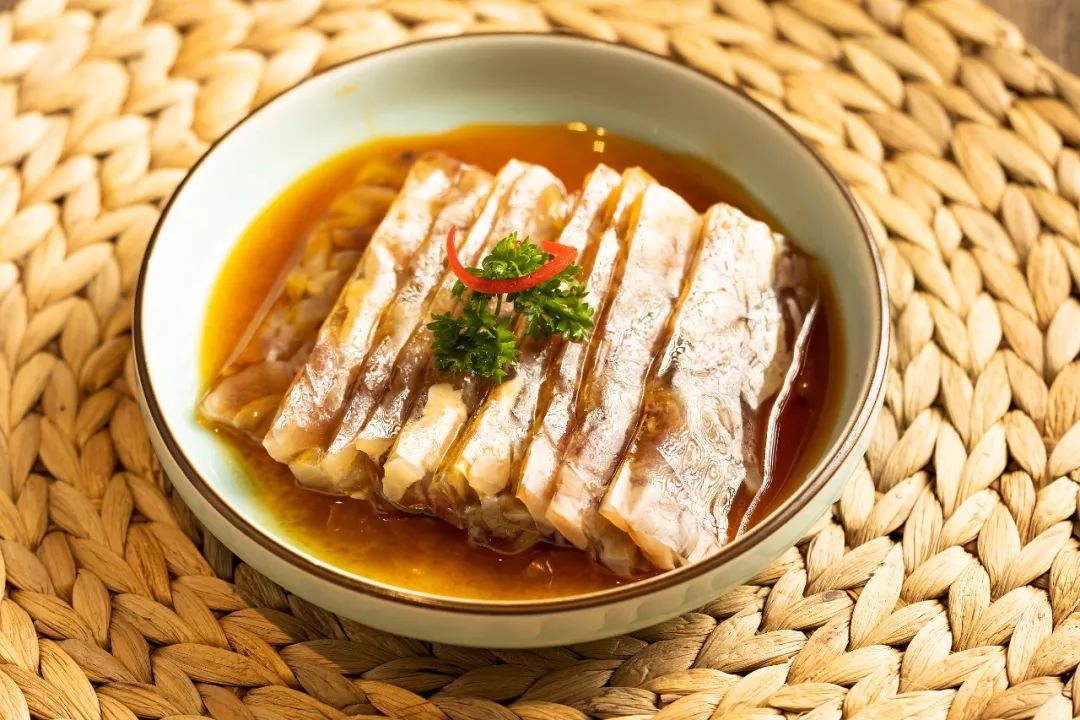 哪里的猪肉最好吃为什么,猪肉哪个部位煮着吃最好吃