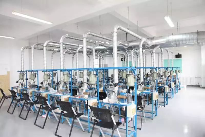 挑大学选城市还是选学校,挑大学选专业推荐书目