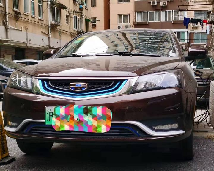 那些年买了电动车的车主,那些买新能源的车主现状