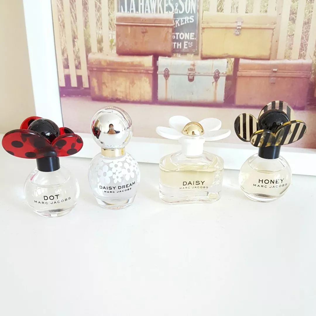 再火的衣服没有这个细节，也很难精致起来