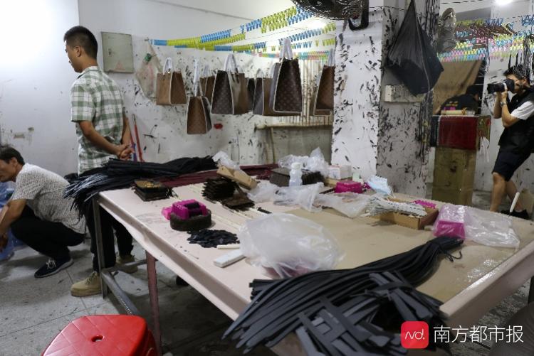 假LV、假香奈儿广州城中村制作卖往阿联酋！成本两百能卖几万