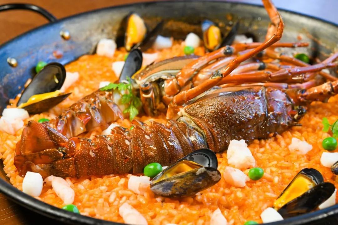 超大蓝鳍金枪鱼吃什么,蓝鳍金枪鱼汉堡