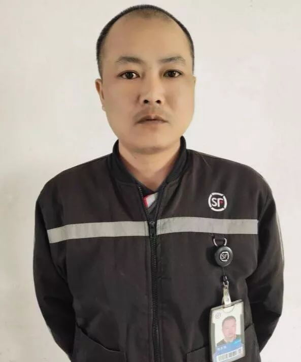 他们开车的，快把他们“揪”出来