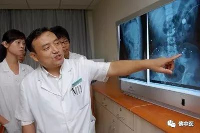 晚期结肠癌中医专家,突破性治愈结肠癌