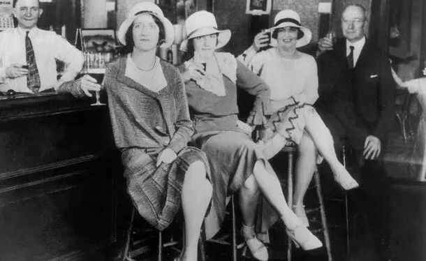 321，Party倒计时，举起你的鸡尾酒...…戒指