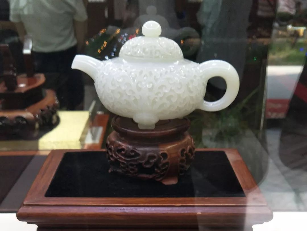 中国宝石最多的地方视频,中国四大宝石是哪四种