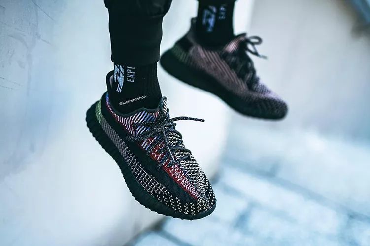 aj11黑红假鞋实战会怎样,aj1白黑2024新款这鞋怎么样