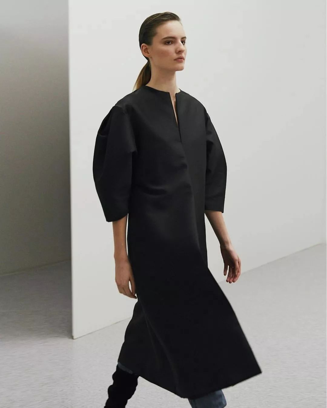 什么牌子的大衣好看又实用,大衣冬季必买的款式不过时