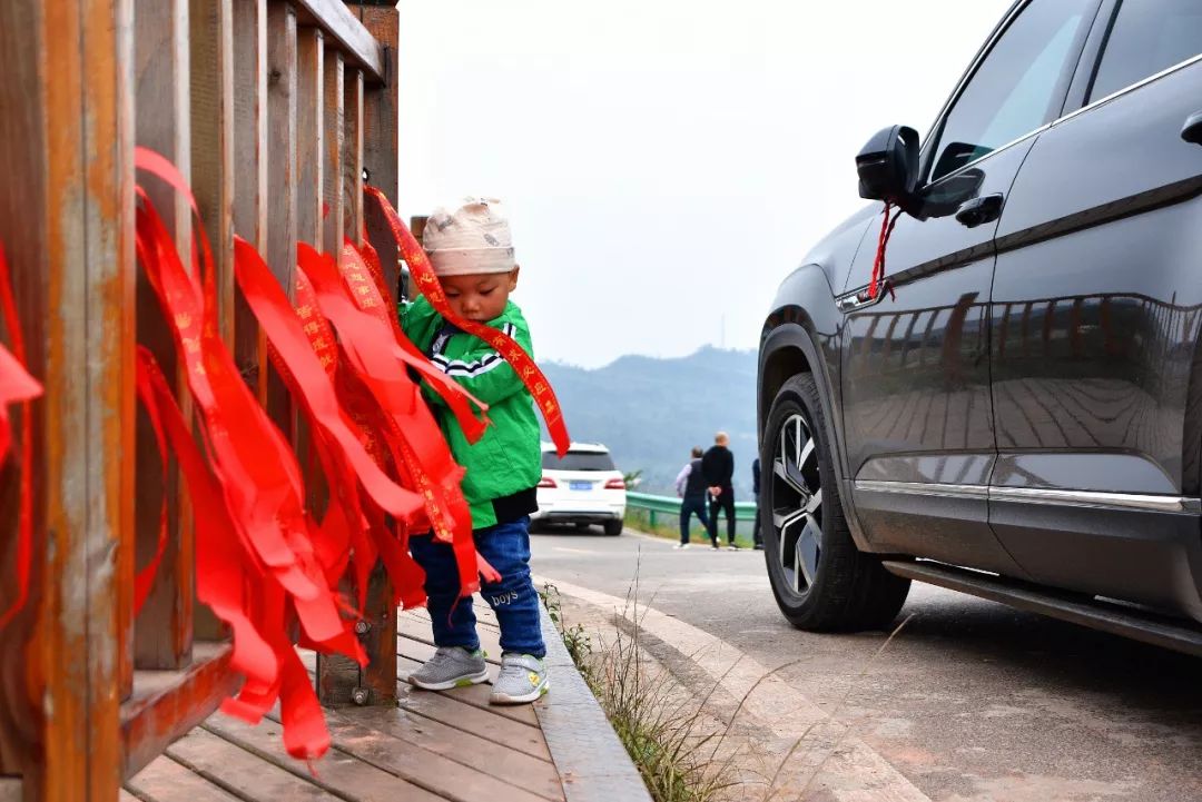 所有车主，低配不够好吗？奶爸车主sayno：就是看中了骏派D60的外观靓，好开省油，四年零事故，技术好车子稳