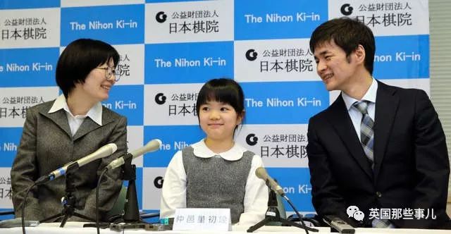 战胜71岁职业九段棋手的10岁围棋少女：这冰霜之瞪过分可爱了啊