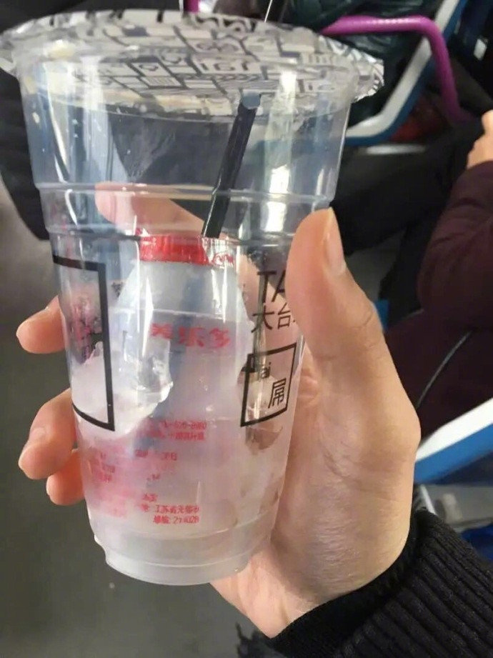 airpods保护壳带挂绳,airpods保护套有挂绳