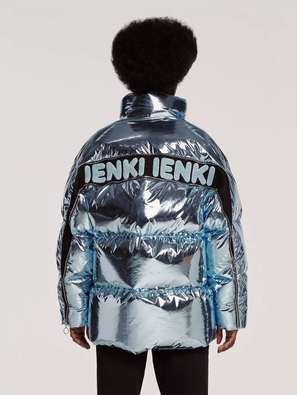 羽绒服4种穿搭技巧男,4种穿法红色大码羽绒服