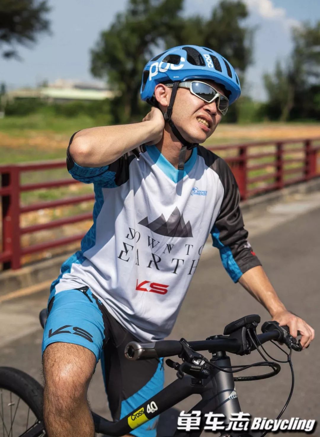 长期骑行膝盖受伤怎么办,骑行受伤了都用什么药