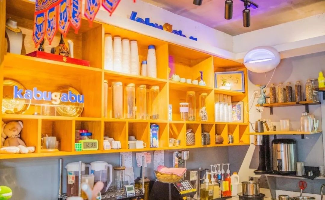 明德中学校园,明德学校美食