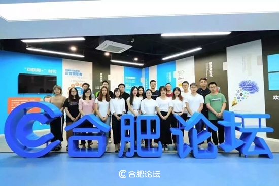 北京今朝装饰集团安徽分公司总经理江根生获得“2018中国安徽家居优秀人物”奖项