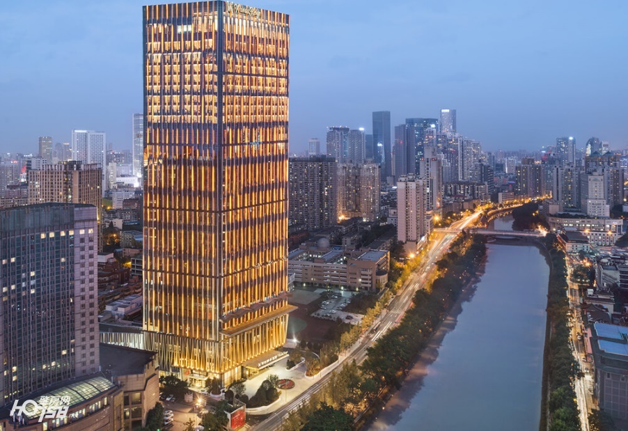 万达进军商业地产是谁发起,万达集团旗下的地产公司