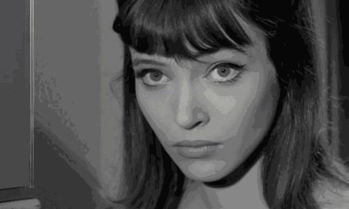 迪丽热巴会定期修剪睫毛吗,迪丽热巴睫毛到底有多长