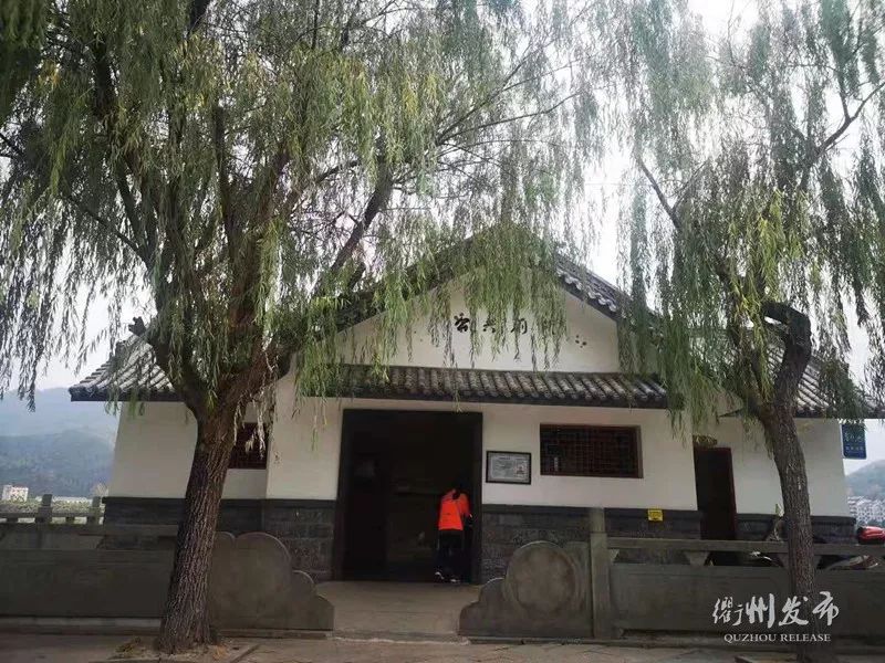 这一次，头条留给——衢州的56个厕所！