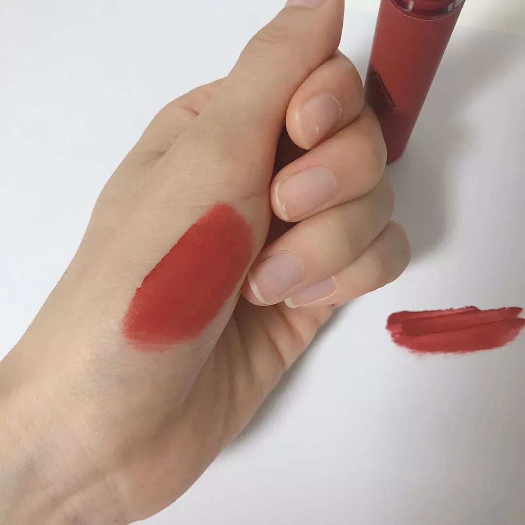 十大最受欢迎口红每只都是断货王,今年最好看的口红是哪一款