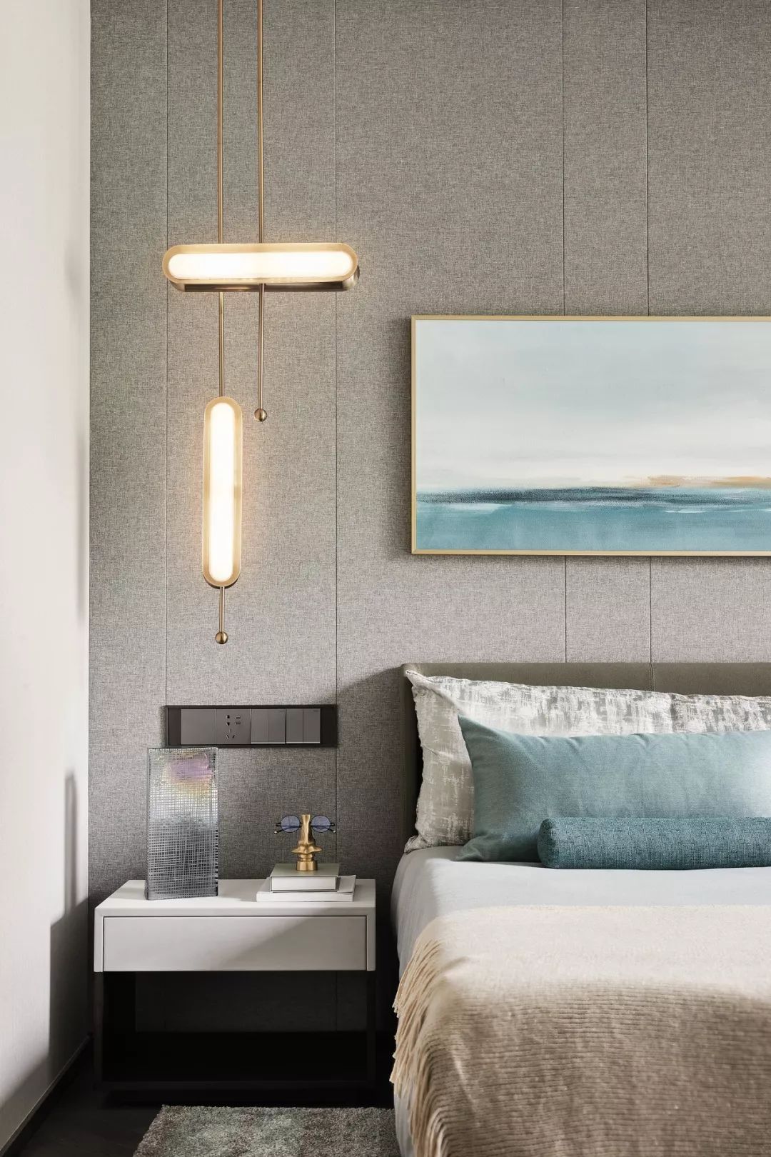 低调平实的叙事向度，于日常生活拾趣