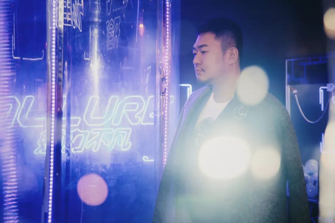 这些名流明星办的派对，也太惊人了吧