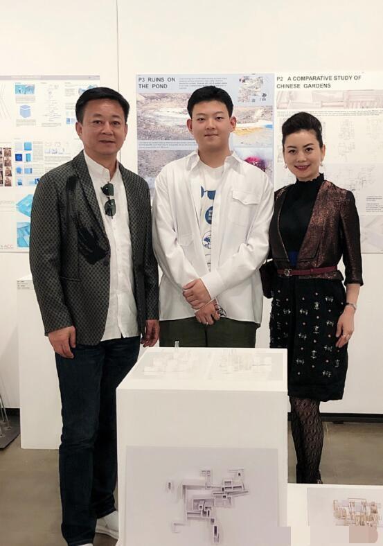 55岁朱军照片,55岁朱军图片