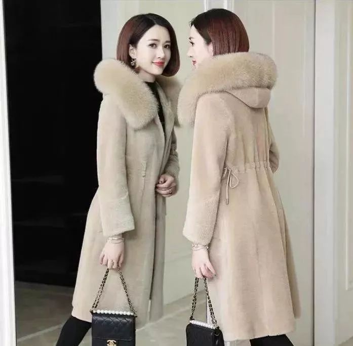 恩施人速抢！大型服装厂库存清仓处理，全场39元起！免费送围巾