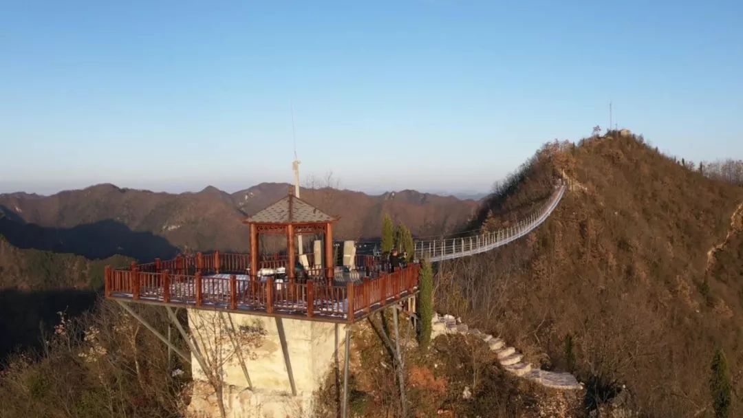 黄龙观村有眼光!以前靠山吃山,现在养山富山