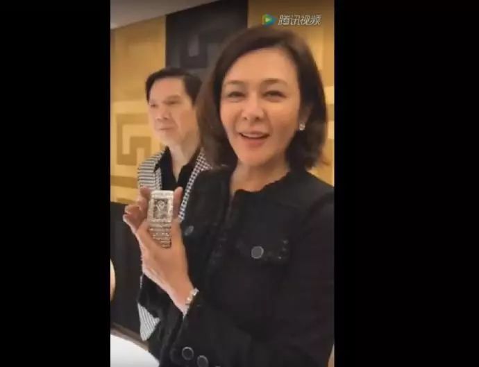 孙艺珍同款rosemont手表,孙艺珍佩戴腕表