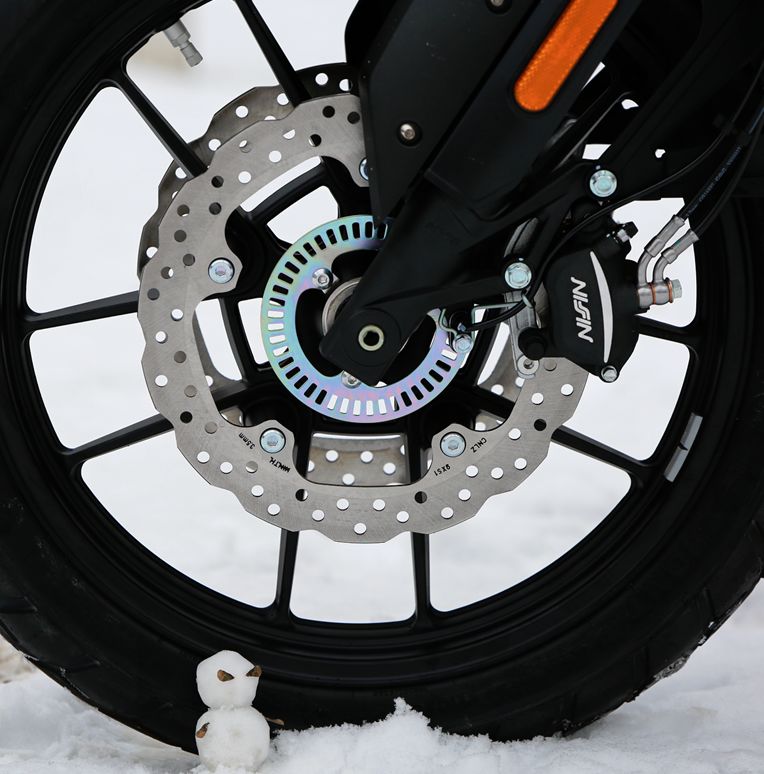 无极650gs拉力车,呆子隆鑫无极650拉力评测