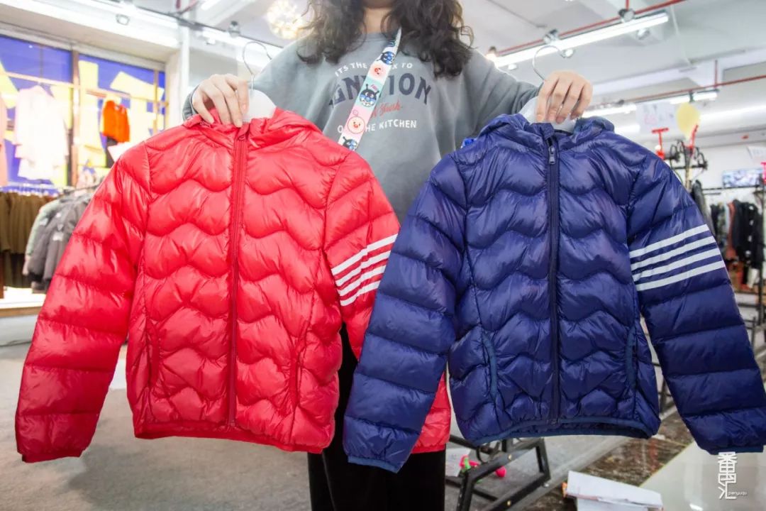 南村工厂特卖店,广州番禺南村特卖场服装