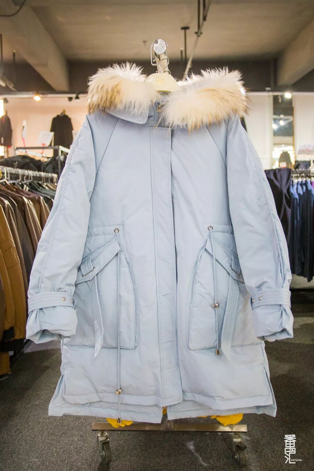 南村特卖,番禺南村服装厂清仓