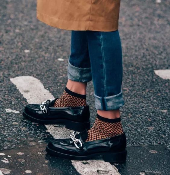 最近想买鞋了有什么好看的鞋子,想买鞋的时候看什么