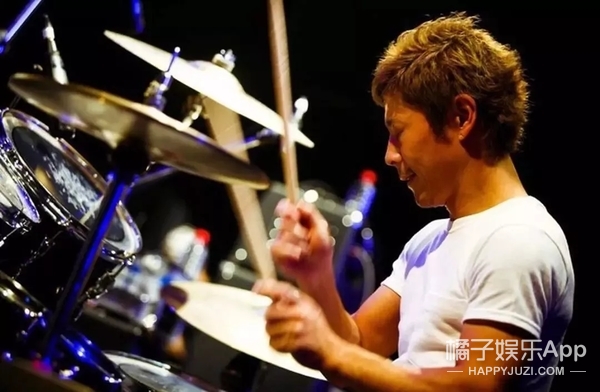 日本亿万富翁登上月球,日本亿万富翁线上寻爱共赴月球