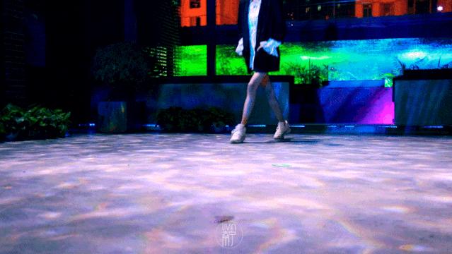 盛天地这间成都来的“网红酒馆”，谢霆锋都打卡了，你还没去过？