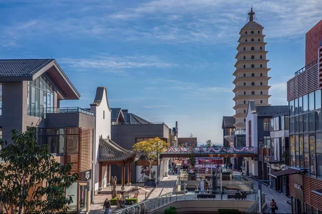 昆明滇池小镇,昆明青年社交活动