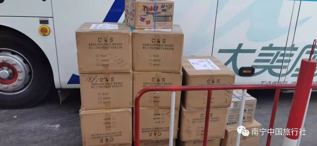 疫情无情人有情凝聚力量共前行,疫情无情人有情民政在行动