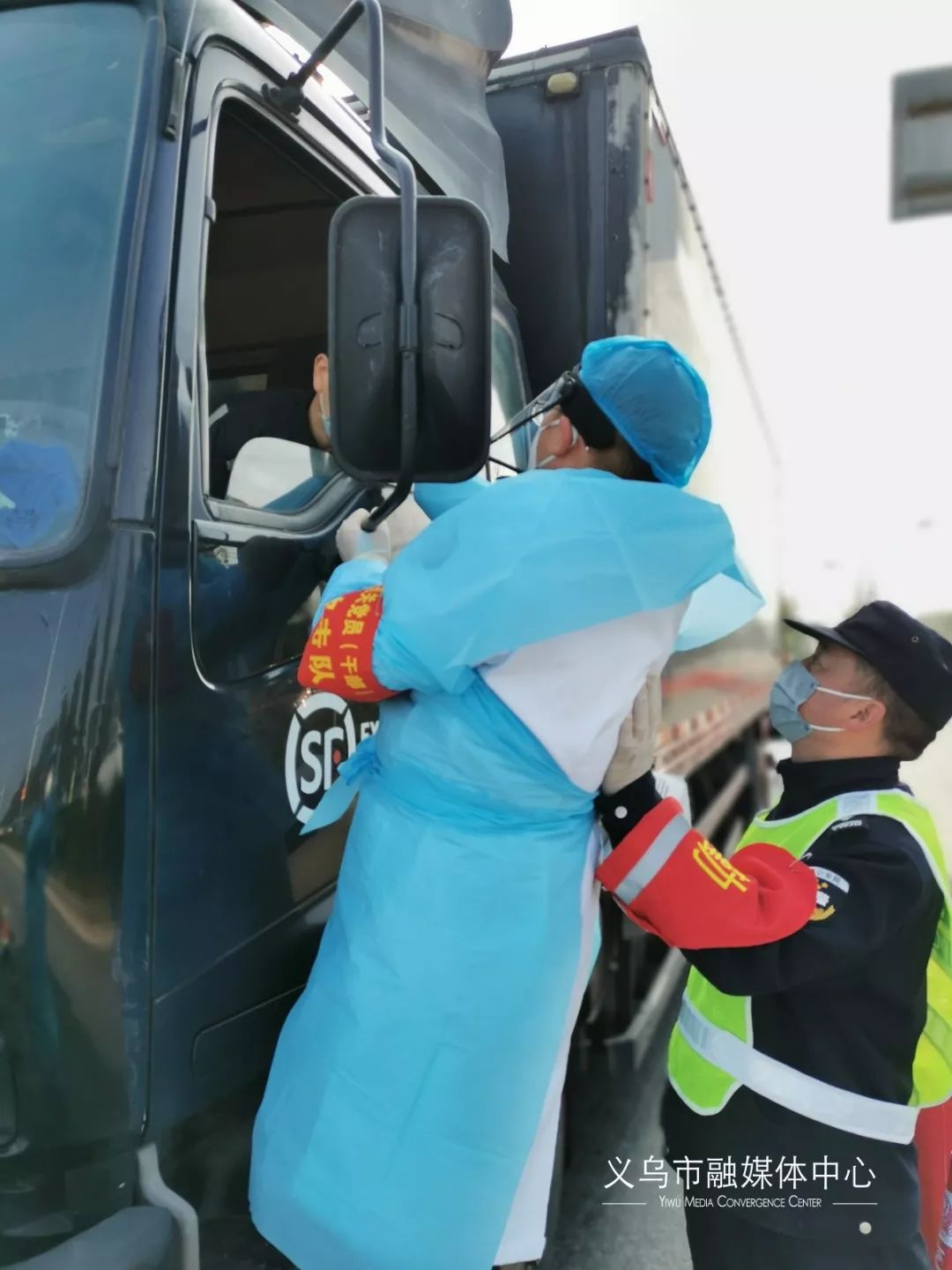 商城减免活动,哈尔滨大世界商城减免租金