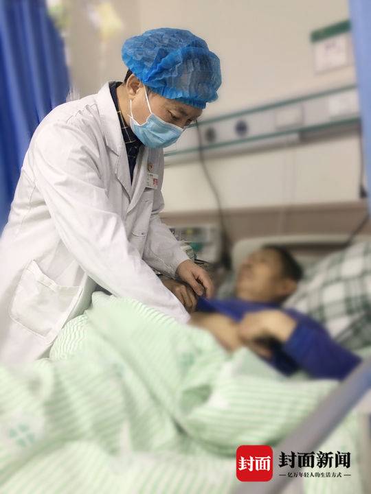 爸爸去打怪兽了,爸爸要打怪兽