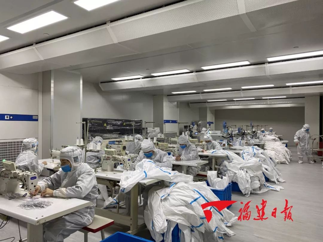 中国企业紧急转产口罩防护服,企业转型生产口罩防护服