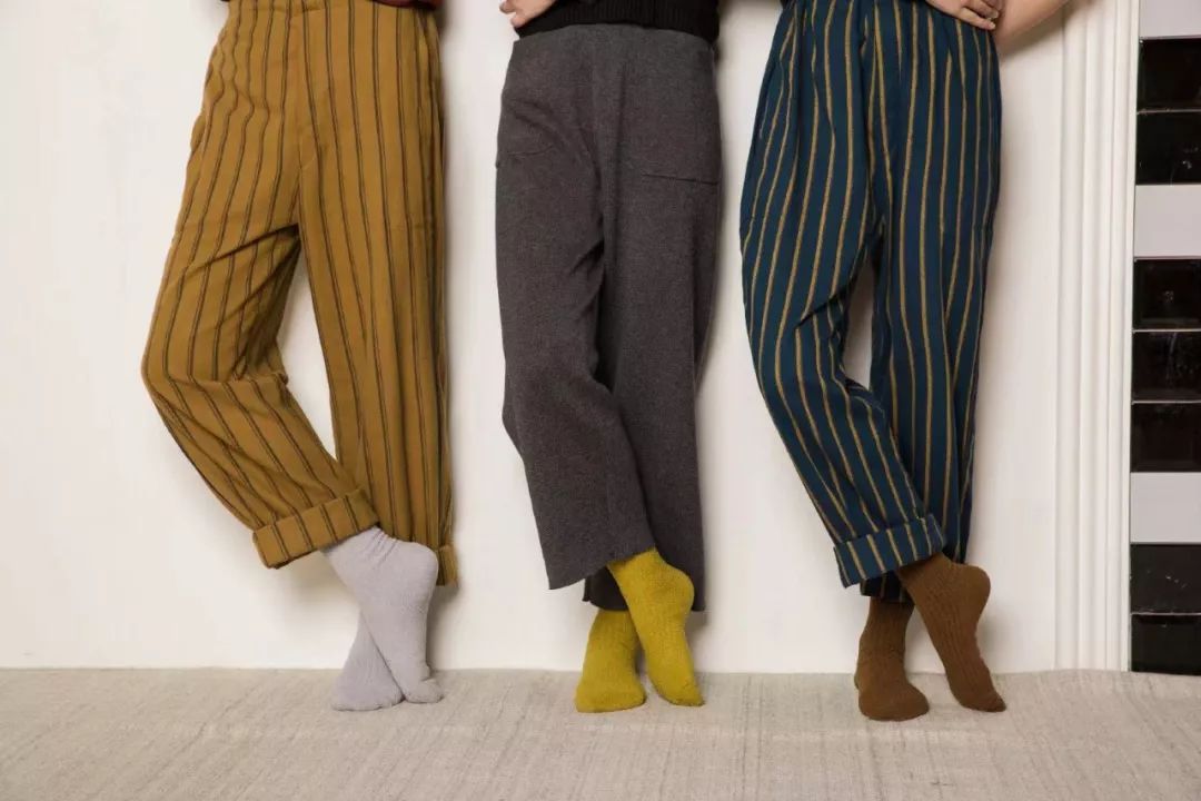 低头看看自己,低头看看