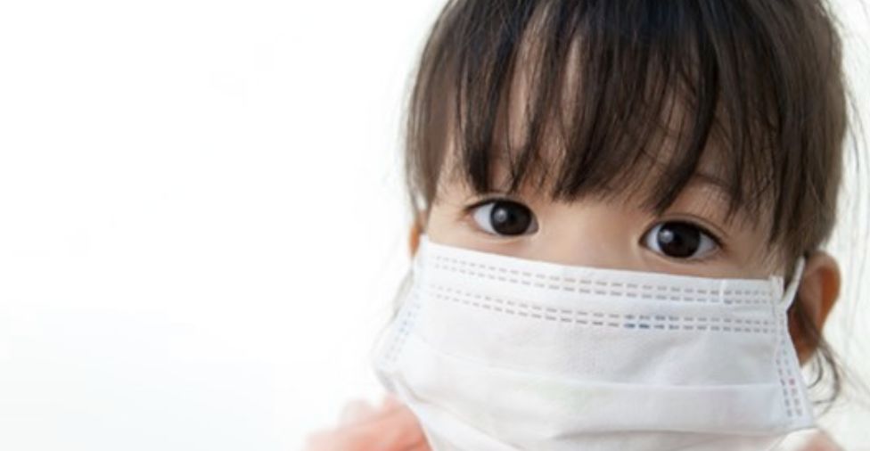 宝宝戴口罩可以防病毒吗,大人戴小孩口罩预防疾病有效吗