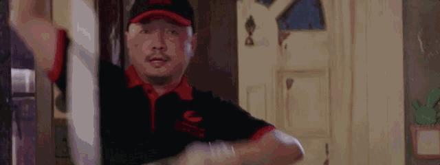 网红餐厅摆拍作秀视频,网红餐厅出圈名场面