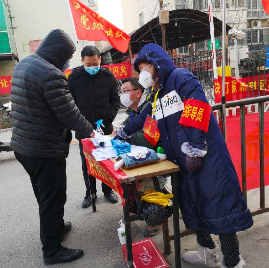 看！郑州基层干部的“千方百计”来自郑州市基层一线的疫情防控工作法