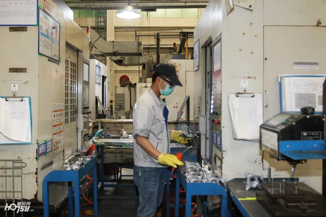 鍔犲己澶嶅伐浼佷笟鐤儏闃叉帶宸ヤ綔,鍔犲己浼佷笟澶嶄骇澶嶅伐鐤儏闃叉帶宸ヤ綔