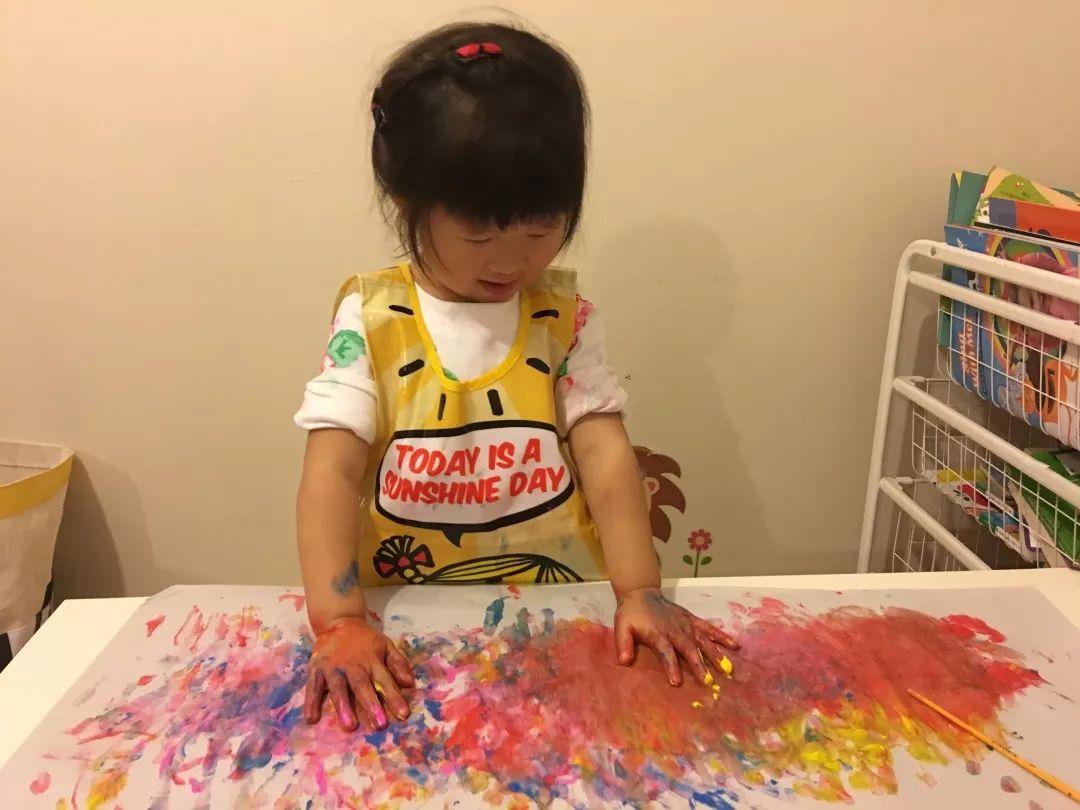 不用花钱就能玩的儿童游戏,十个小朋友玩游戏