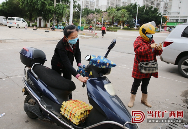 吴桂珍：防疫路上的热心代购人