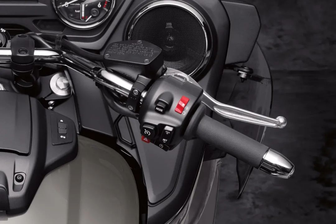 雅马哈星际巡航starventure三轮,雅马哈starventure国内售价